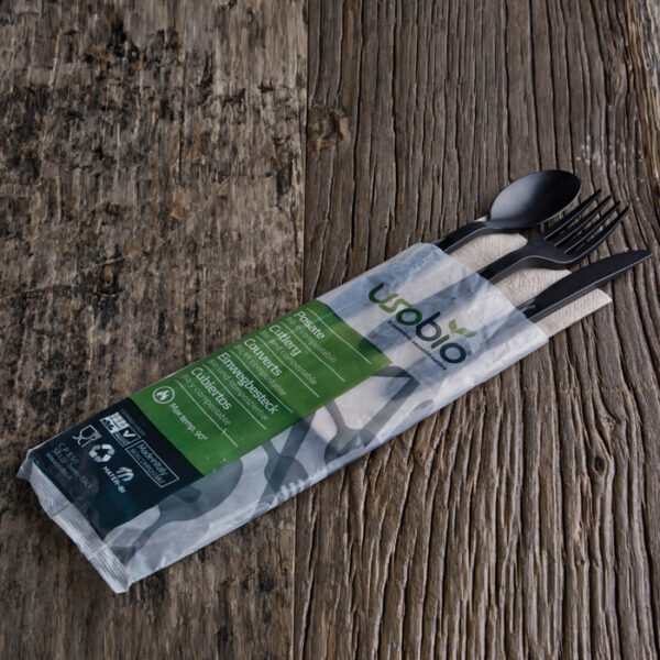 Tris posate nere con tov.lo 2 veli