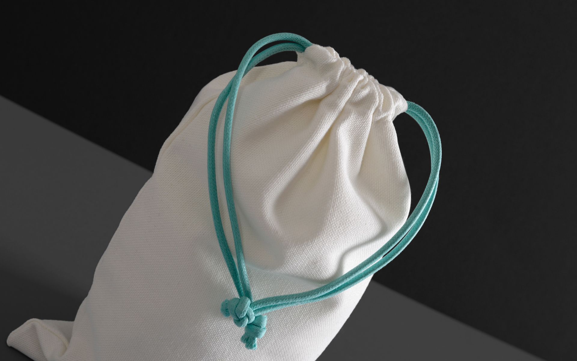 xr:d:DAFh8XE-rdc:2,j:46437990163,t:23050409