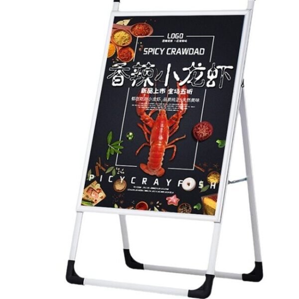 Scaffale per poster